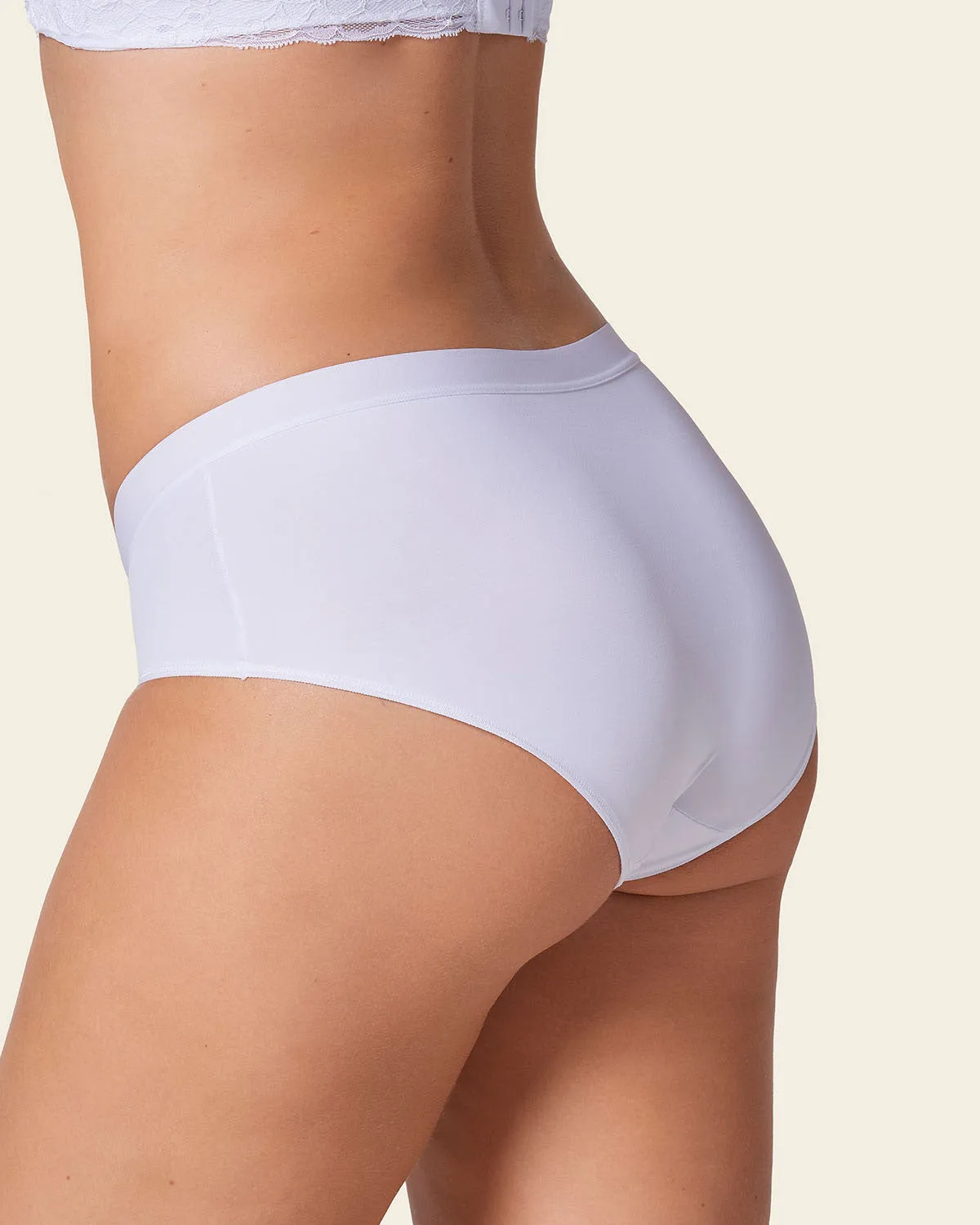 Semi Low-Rise Smooth Hiphugger Panty
